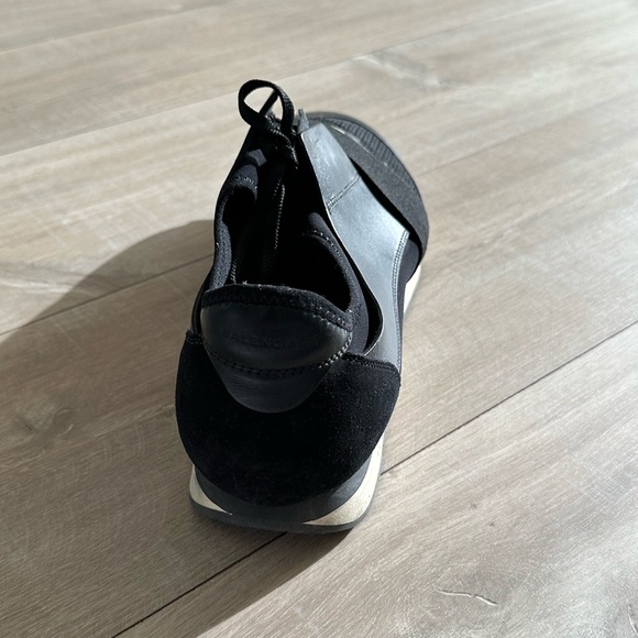Balenciaga Race Runner - Picture 10 of 11